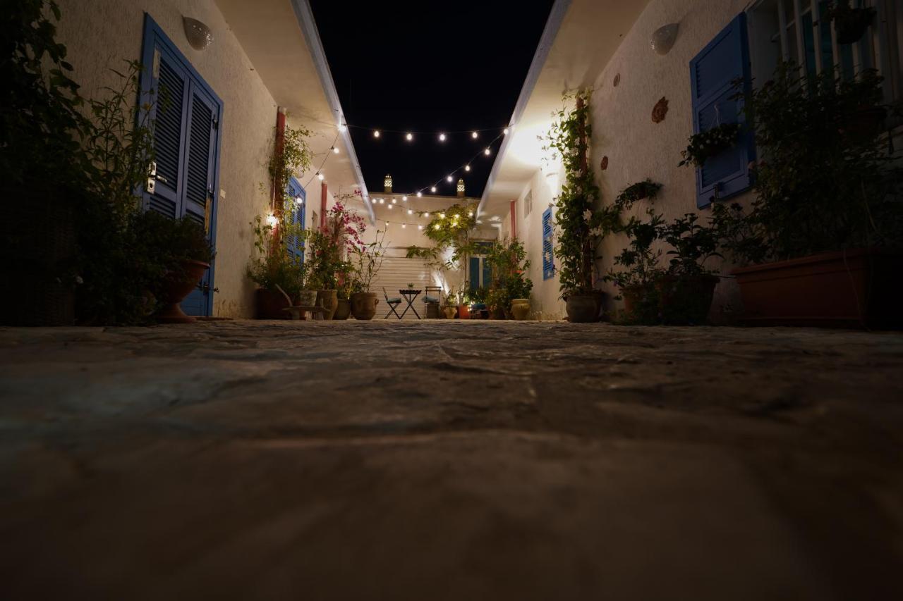 Il Cortiletto Apartment Taranto Exterior photo